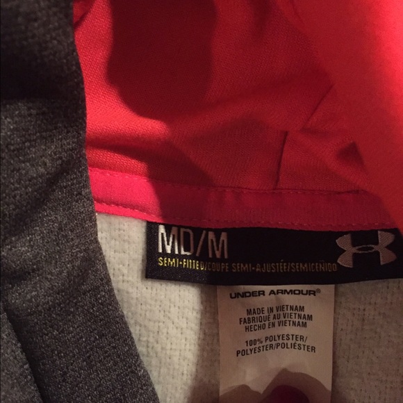 Under armour hooded sweatshirt - Picture 3 of 3