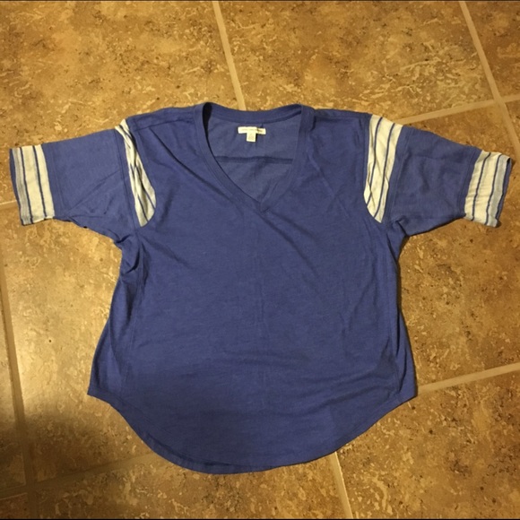 American eagle oversized tee