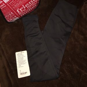 Lululemon - Zone In Tight