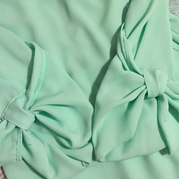 Mint dressing shirt