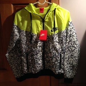 windbreaker
