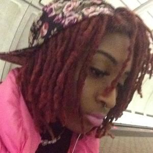 Meet your Posher, Yaley