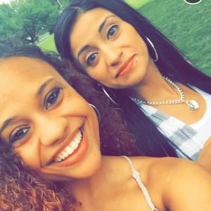 Meet your Posher, Alyssa