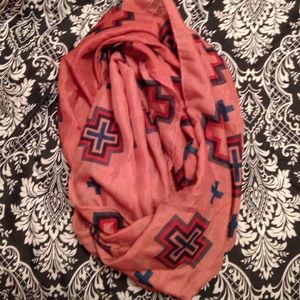 Infinity scarf