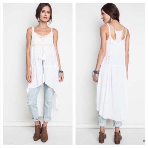 Tops - Adorable High Low Vest