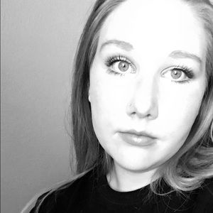 Meet your Posher, Mac