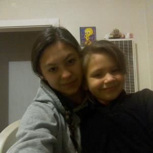 Meet your Posher, Delia