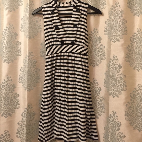 Black & white dress