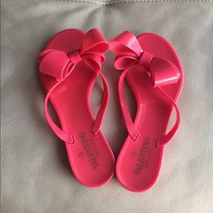 Valentino Bow Jelly thong sandal