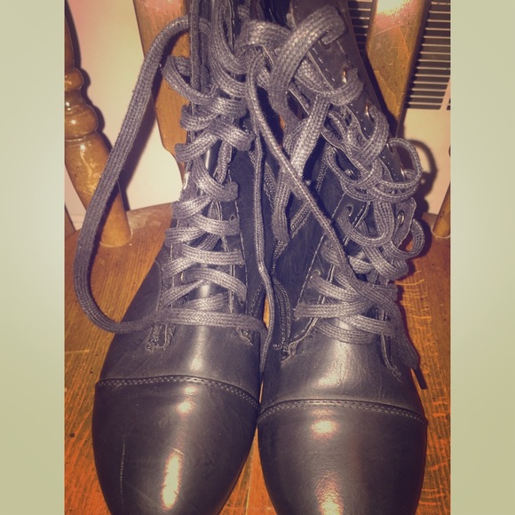 Black Lace Up Boots With Side Zipper