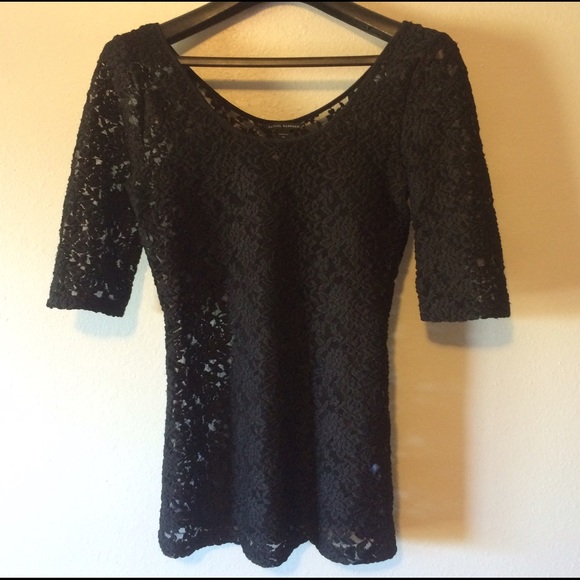 BR Black lace top