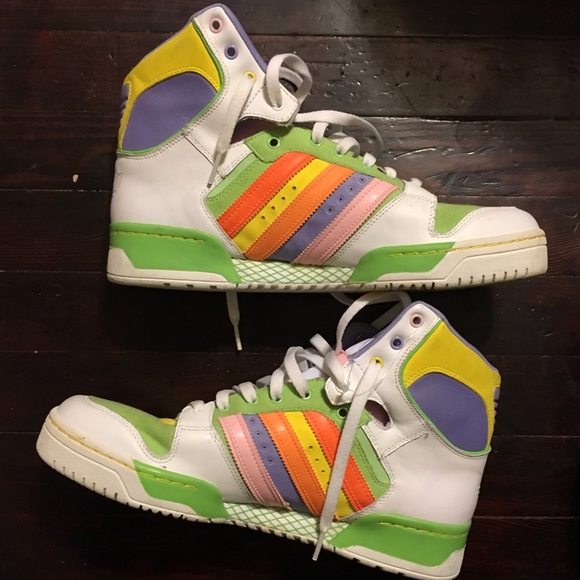 HOLD‼️ Mens ADIDAS sneakers