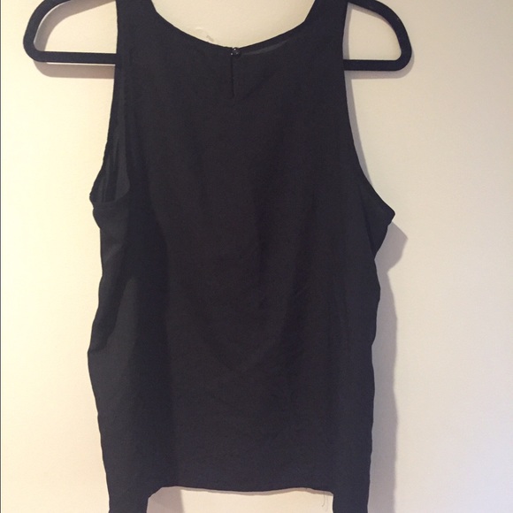 Flowy Box Tank - Picture 2 of 2