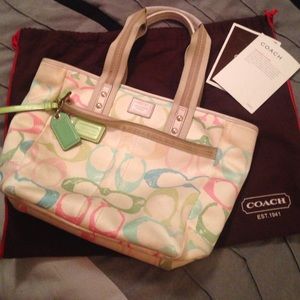 Classic Coach Tote -- white with multicolored logo
