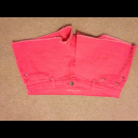 Coral refuge shorts