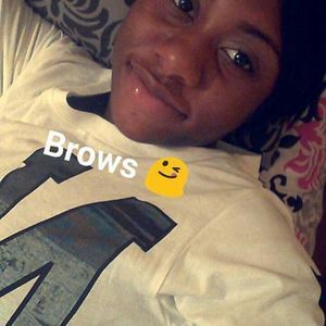 Meet your Posher, Miracle