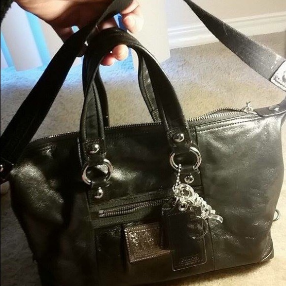 Coach poppy tote (‼️SOLD‼️) - Picture 1 of 3