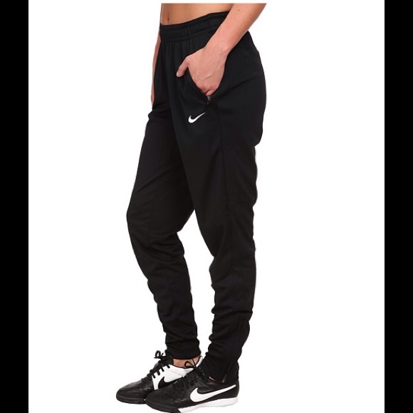 Nike Pants - NIKE ACADEMY KNIT PANTS WOMENS