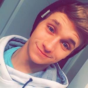 Meet your Posher, Joey