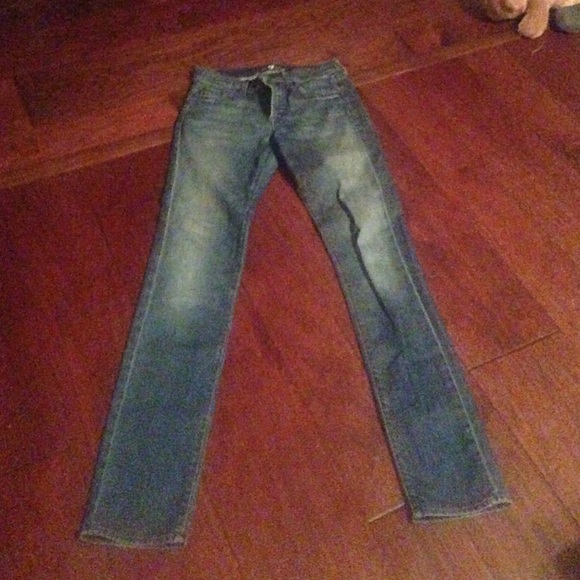 High waste jeans