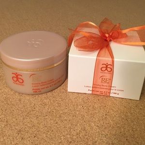 *Brand New* Firming Body Cream