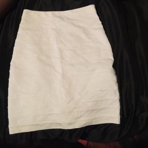 All white, Express, Fitted skirt