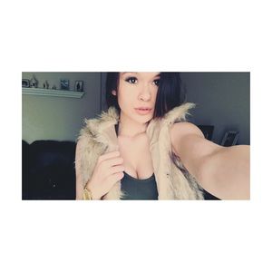 Meet your Posher, Rylei