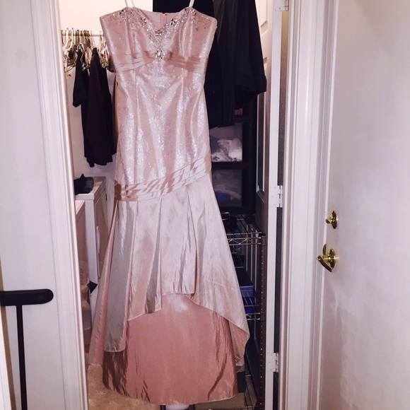Champagne pink prom dress ✨🎀💕 - Picture 3 of 4