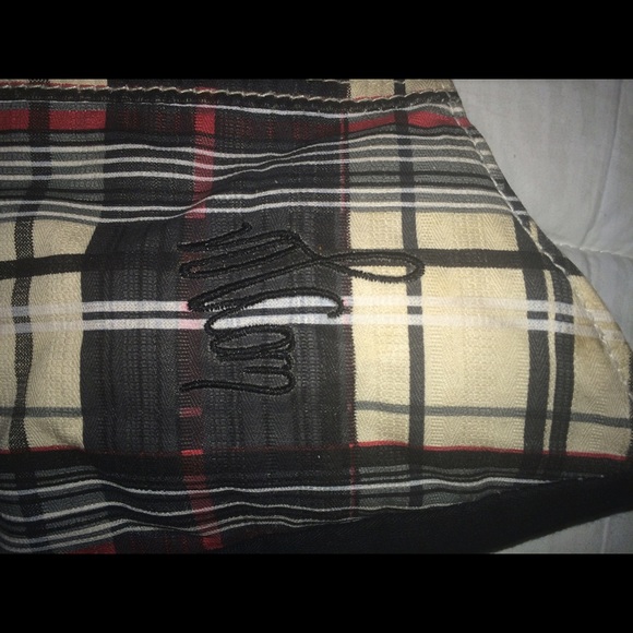 Volcom purse over shoulder bag. - Picture 3 of 4