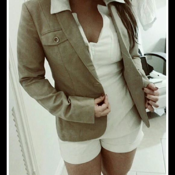 Sale !Bebe WhiteRomper