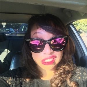 Meet your Posher, Lanor