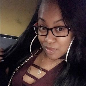 Meet your Posher, Shy