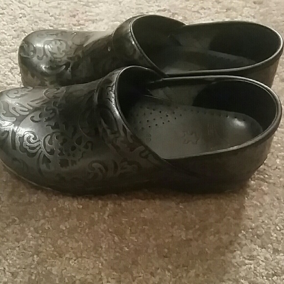 Dansko shoes