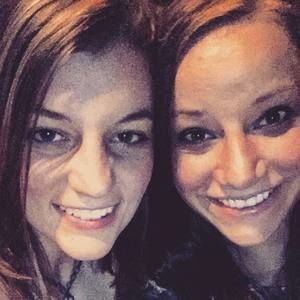 Meet your Posher, Marissa