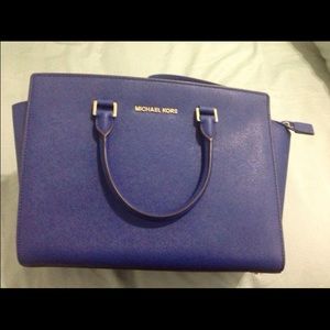 Michael Kors Large Selma Purse