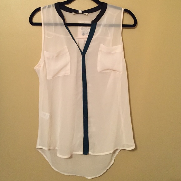 Daniel Rainn Cream Tunic - Picture 1 of 2
