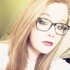 Meet your Posher, Katelyn