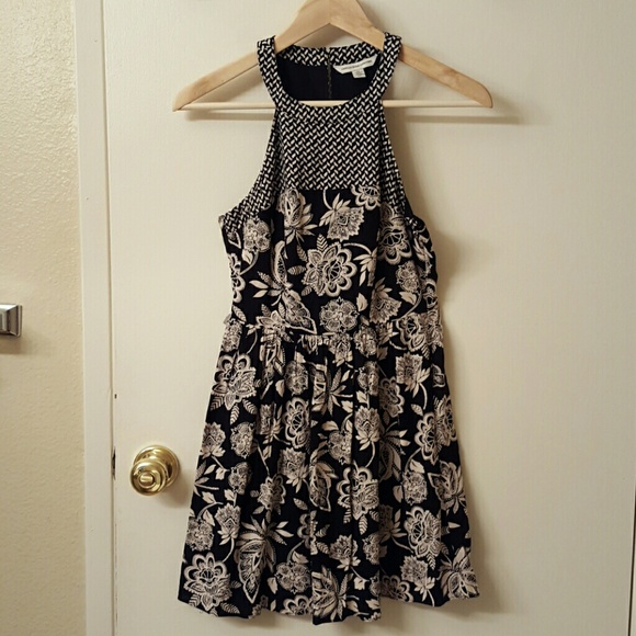 American Eagle size 00 cute summer dress