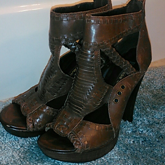 Chinese Laundry Sandal Heels