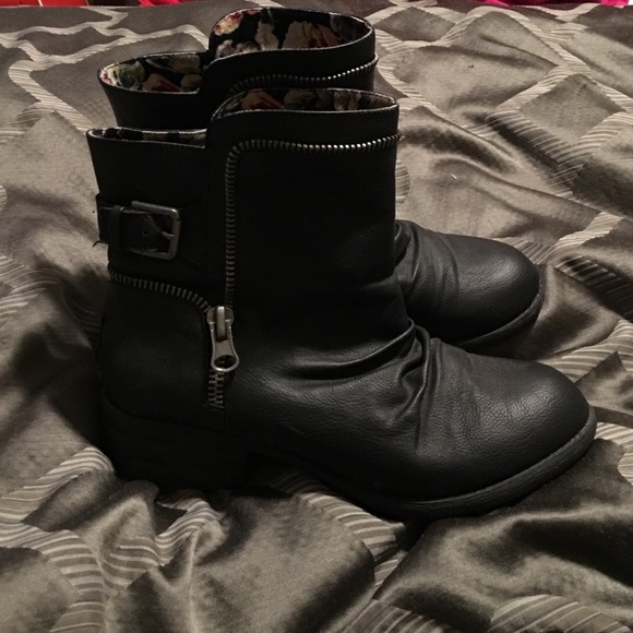 Rocket Dog Boots