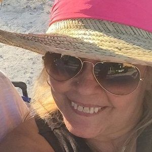 Meet your Posher, Blanca