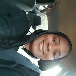 Meet your Posher, Lottrell