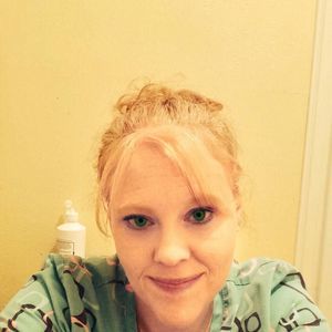 Meet your Posher, Kelli