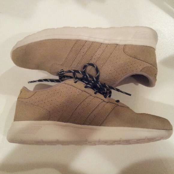 Adidas NEO