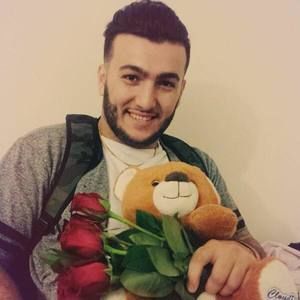 Meet your Posher, Ali