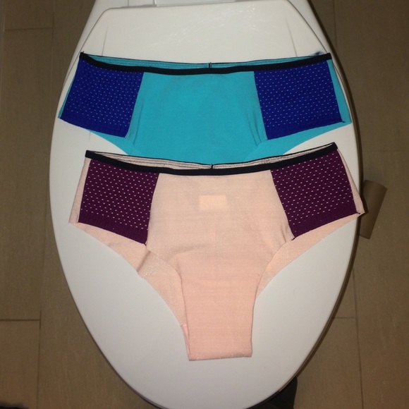 2 pair of pink undies