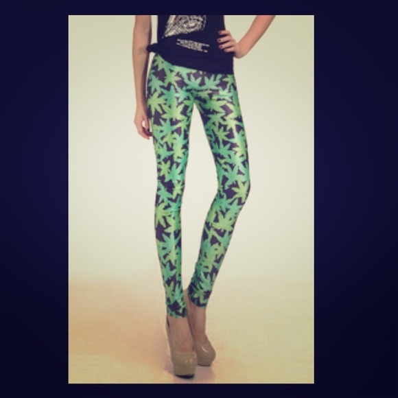New! Hemp leggings size small