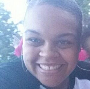 Meet your Posher, Shanae