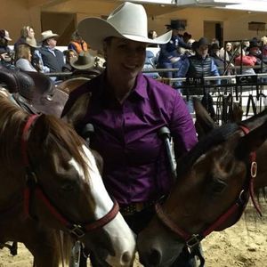 Meet your Posher, Laura