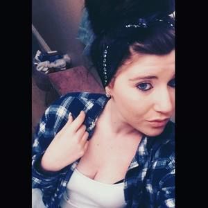 Meet your Posher, Sabrina